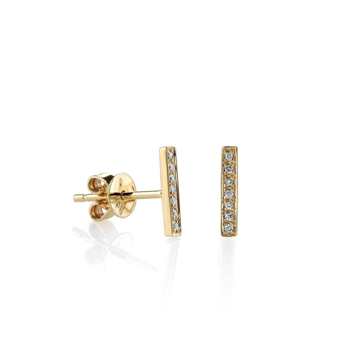 Lab Diamond Bar Earring perfact for daily wear